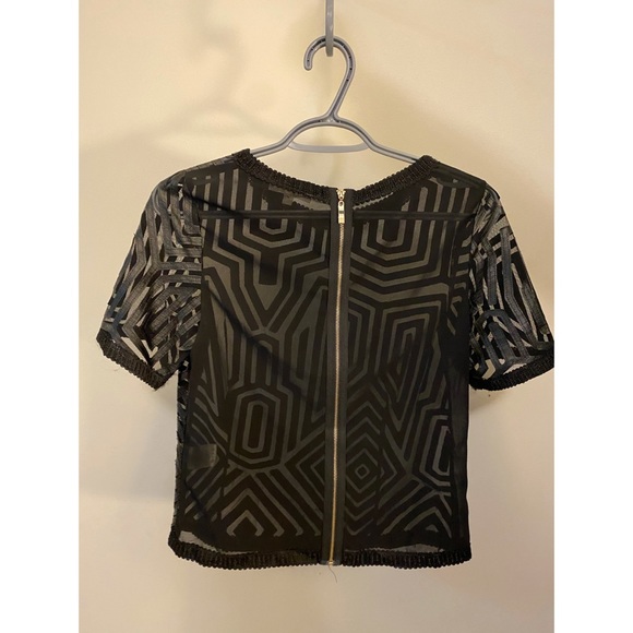 Classy black zip up blouse - Medium size - Picture 2 of 7